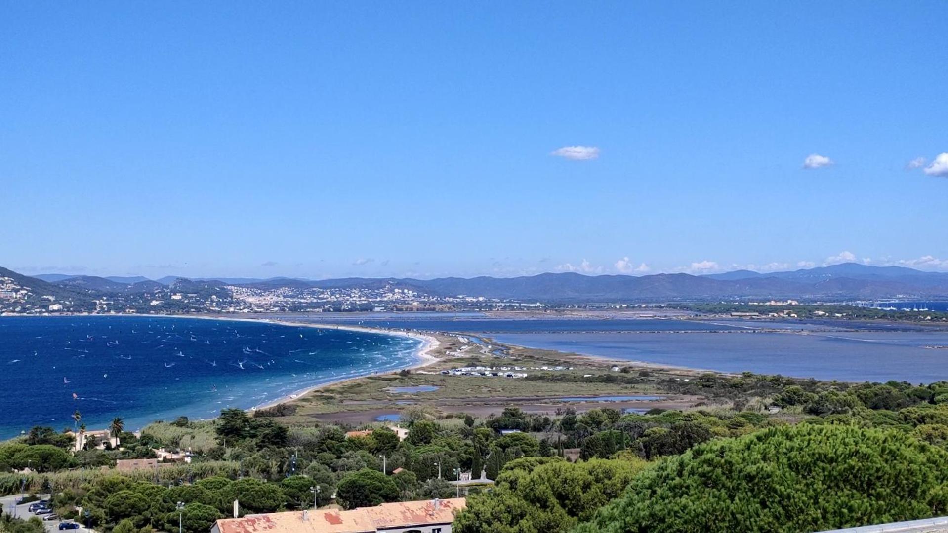 Camping La Bergerie Plage Hyères Екстериор снимка