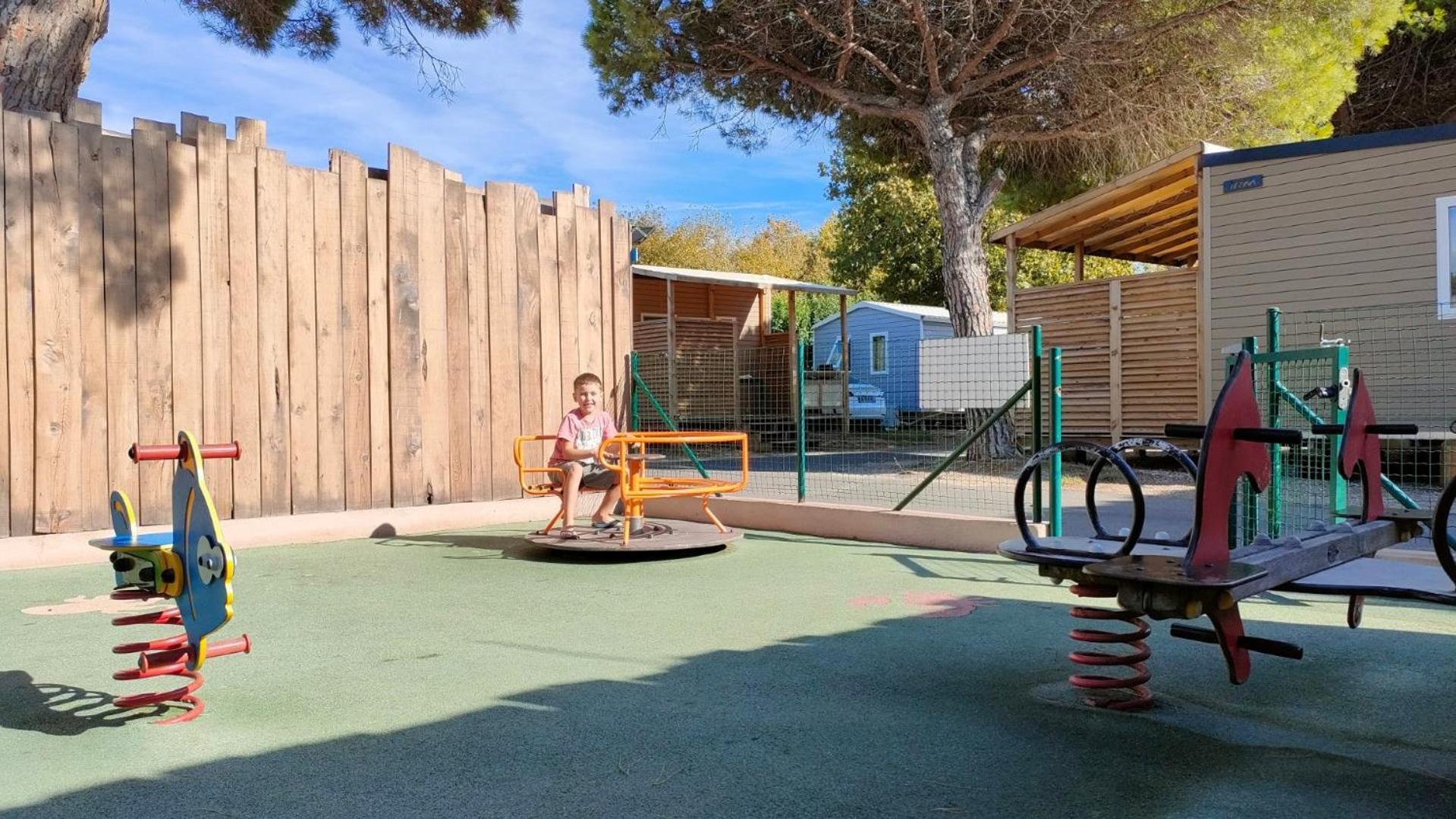 Camping La Bergerie Plage Hyères Екстериор снимка