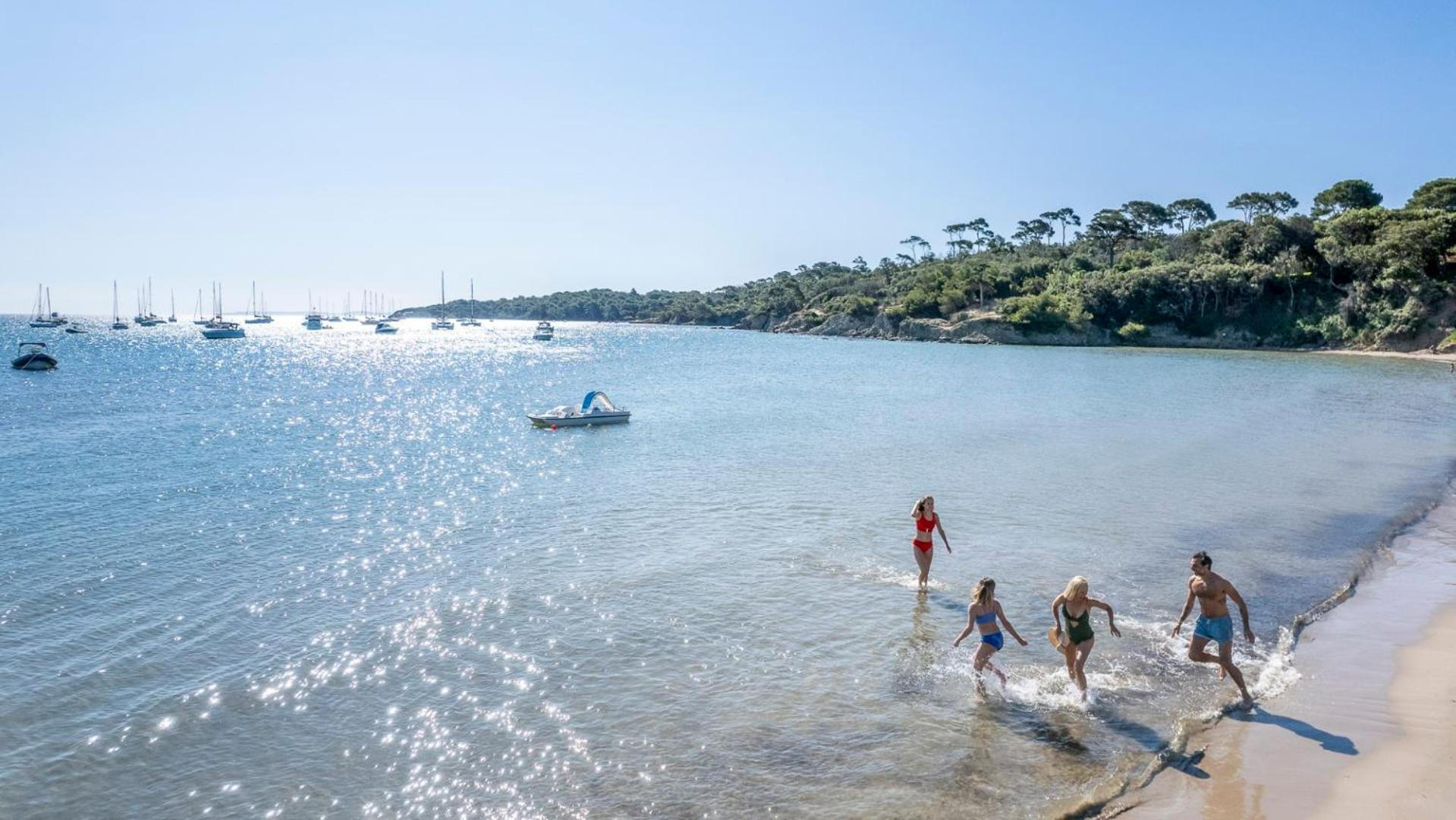 Camping La Bergerie Plage Hyères Екстериор снимка