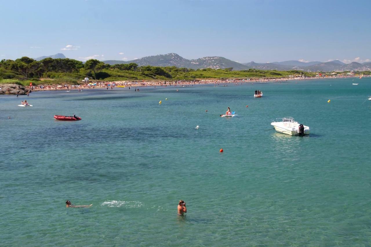 Camping La Bergerie Plage Hyères Екстериор снимка