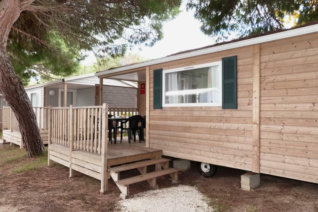 Camping La Bergerie Plage Hyères Стая снимка