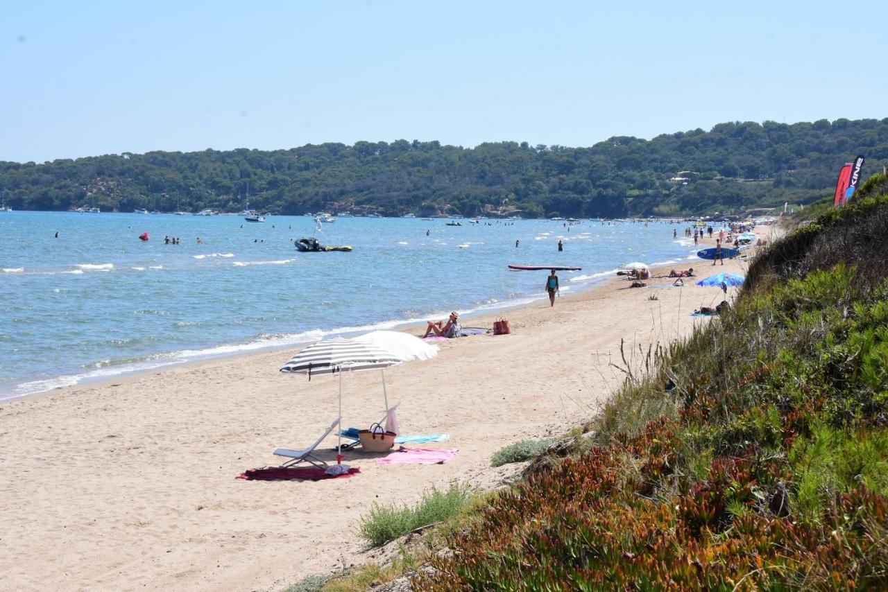 Camping La Bergerie Plage Hyères Екстериор снимка